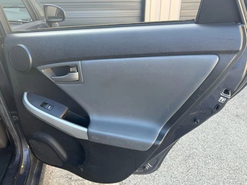 Used 2012 Toyota Prius Four image 19