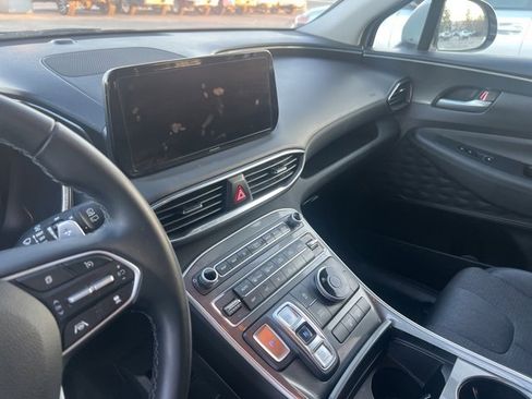 Used 2023 Hyundai Santa Fe SEL image 16