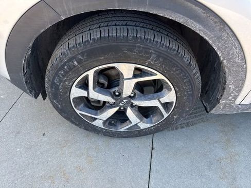 Used 2021 Kia Sportage LX w/ LX AWD Popular Package image 12