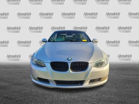 Used 2008 BMW 335i Convertible image 3