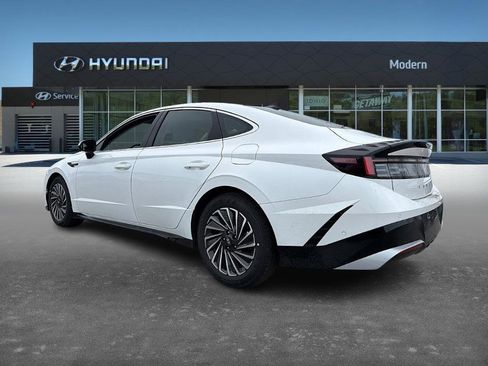 New 2026 Hyundai Sonata Limited image 4