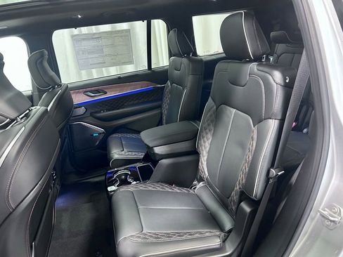 New 2026 Jeep Grand Cherokee L Summit AWD/4WD image 22