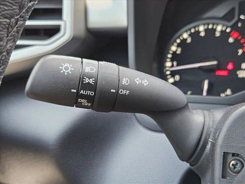 Used 2025 Toyota Tundra SR5 w/ SR5 Premium Package AWD/4WD image 15