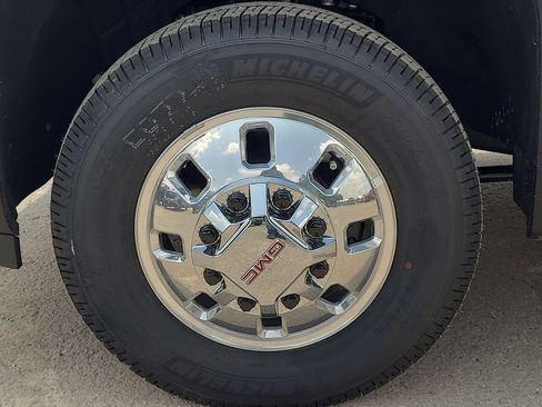 New 2026 GMC Sierra 3500 SLT w/ Texas SLT Premium Package AWD/4WD image 34