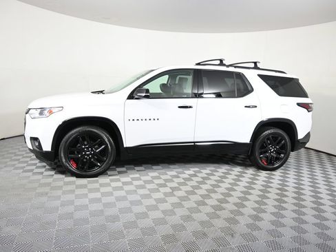 Used 2019 Chevrolet Traverse Premier w/ Redline Edition AWD/4WD image 2