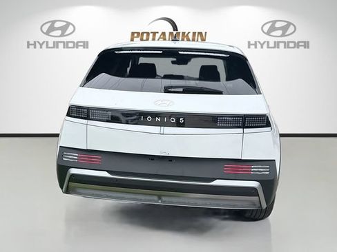 New 2026 Hyundai Ioniq 5 SE AWD/4WD image 6