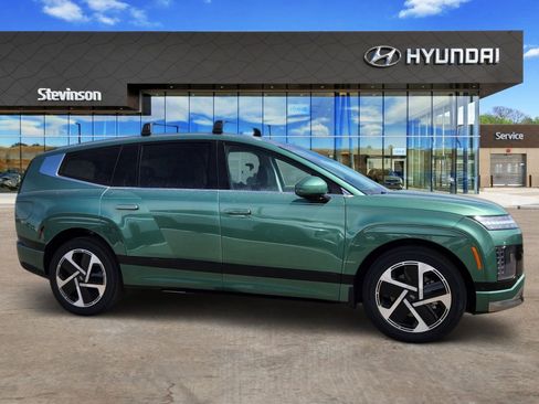 New 2026 Hyundai Ioniq 9 Calligraphy AWD/4WD image 4