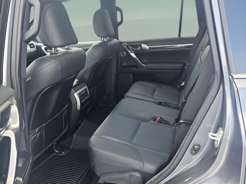 Certified 2023 Lexus GX 460 Luxury w/ Accessory Package AWD/4WD image 11