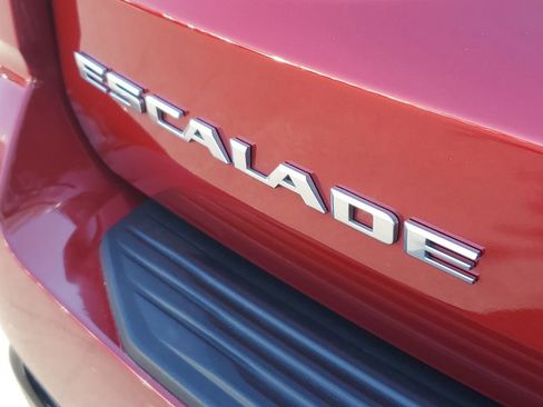 Certified 2025 Cadillac Escalade Sport Platinum w/ LPO, Floor Liner Package image 31