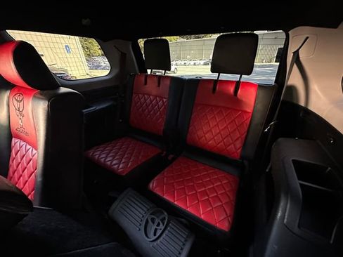 Used 2021 Toyota 4Runner Nightshade image 39