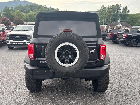Used 2023 Ford Bronco Big Bend w/ Sasquatch Package AWD/4WD image 6