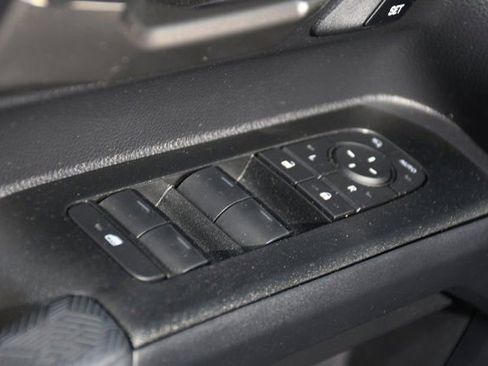 Used 2025 Toyota 4Runner Limited AWD/4WD image 6