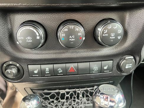 Used 2015 Jeep Wrangler Unlimited Sahara w/ Max Tow Package image 29