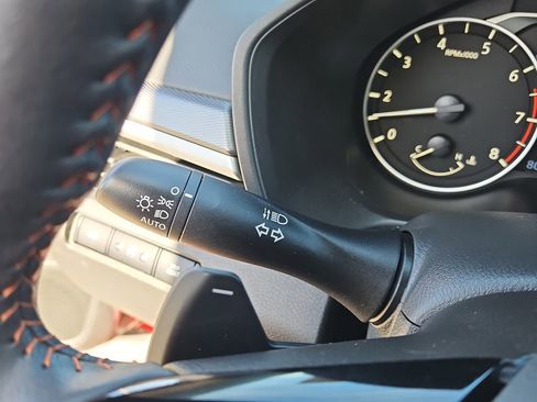 Used 2024 Nissan Altima 2.5 SR image 25