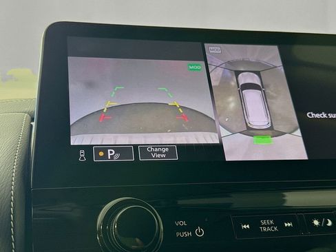 Used 2024 INFINITI QX80 Premium Select w/ Cargo Package image 19