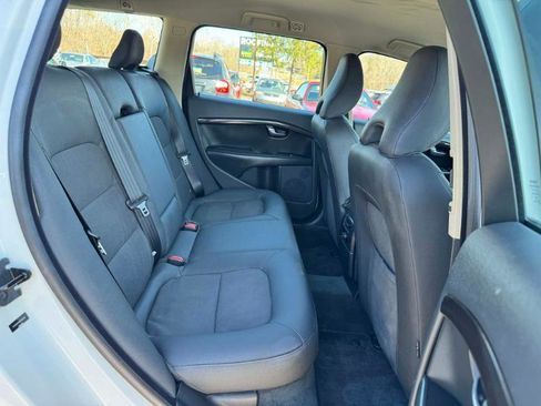 Used 2008 Volvo XC70 3.2 image 16