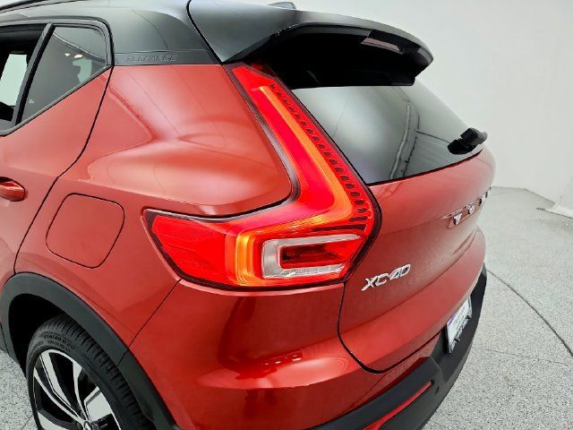 Used 2022 Volvo XC40 P8 Recharge Plus AWD/4WD image 35