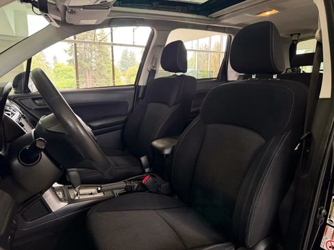 Used 2017 Subaru Forester 2.5i Premium w/ All-Weather Package AWD/4WD image 17