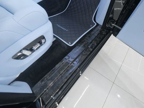 Used 2026 Rolls-Royce Phantom Sedan RWD image 61
