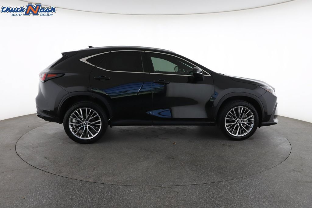 Used 2022 Lexus NX 350h AWD image 14