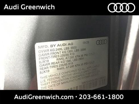 Used 2025 Audi Q5 Premium Plus w/ Premium Plus AWD/4WD image 30