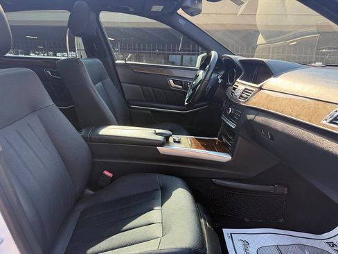 Used 2016 Mercedes-Benz E 400 Sedan image 13
