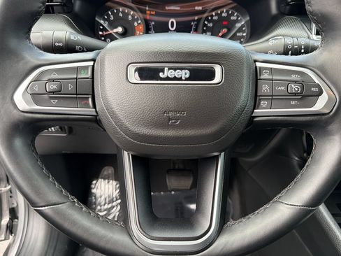 Used 2022 Jeep Compass Latitude w/ Convenience Group FWD image 13