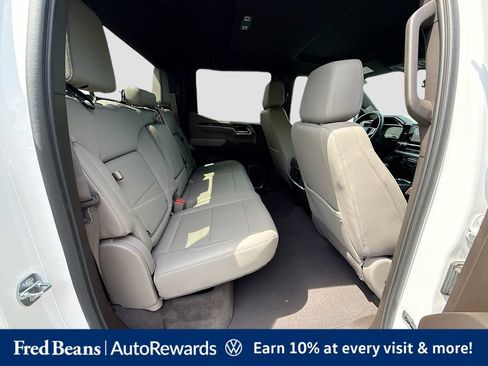 Used 2022 Chevrolet Silverado 1500 LTZ AWD/4WD image 34