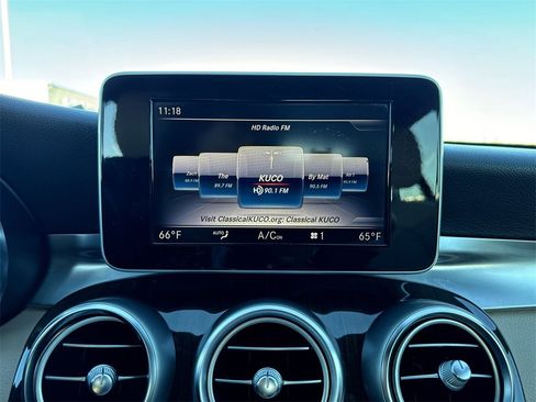 Used 2018 Mercedes-Benz C 300 4MATIC Sedan image 16