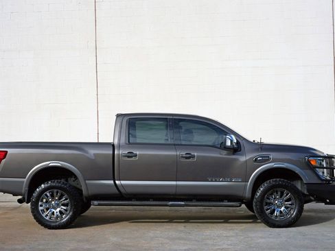 Used 2017 Nissan Titan Platinum Reserve AWD/4WD image 52