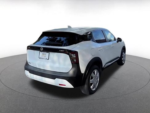 Used 2025 Nissan Kicks SV FWD image 12