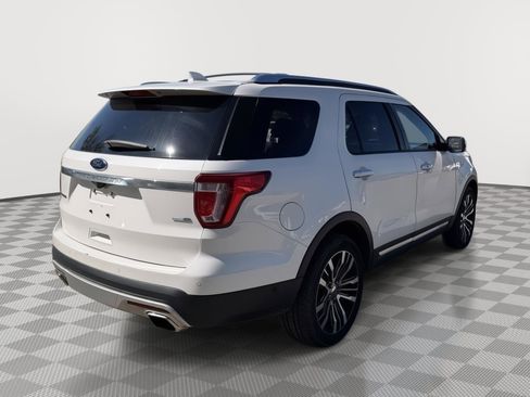Used 2017 Ford Explorer Platinum AWD/4WD image 6