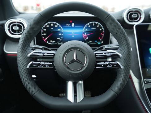 New 2026 Mercedes-Benz GLC 300 4MATIC image 24