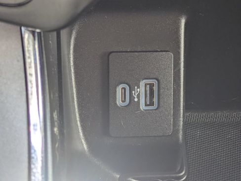 Used 2022 Ford F150 XLT w/ Equipment Group 302A High AWD/4WD image 22