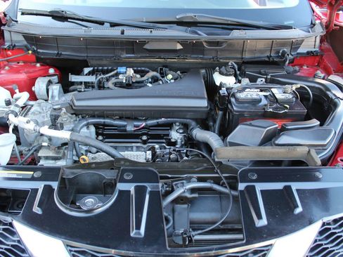 Used 2016 Nissan Rogue SL w/ SL Premium Package image 35