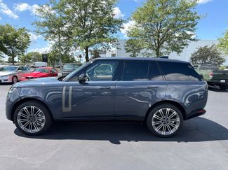Used 2025 Land Rover Range Rover SE AWD/4WD video 2