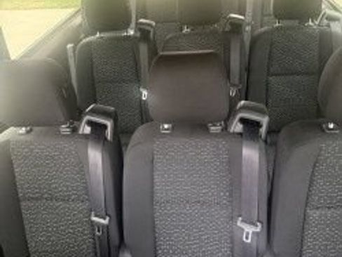 Used 2019 Mercedes-Benz Sprinter 2500 image 2