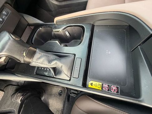 Certified 2024 Lexus ES 250 w/ Premium Package image 12