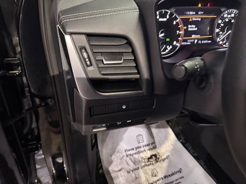 Certified 2025 Nissan Rogue SV image 13