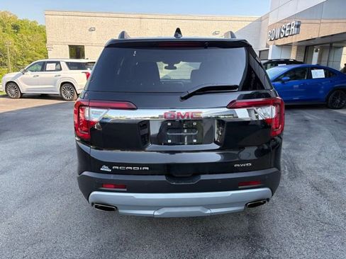 Used 2023 GMC Acadia SLE w/ Driver Convenience Package AWD/4WD image 4