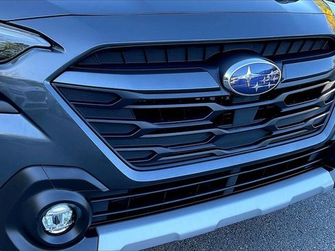 Used 2024 Subaru Outback Limited image 32