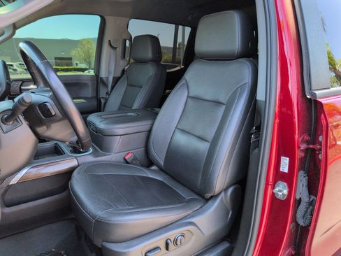 Used 2021 Chevrolet Silverado 1500 LT Trail Boss w/ Convenience Package II AWD/4WD image 16