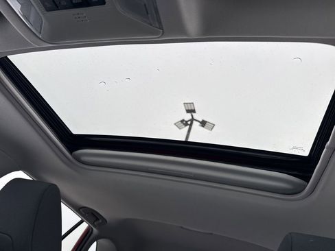 Used 2023 Toyota RAV4 XLE image 23