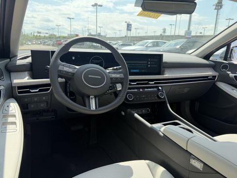 New 2026 Hyundai Sonata Limited FWD image 23