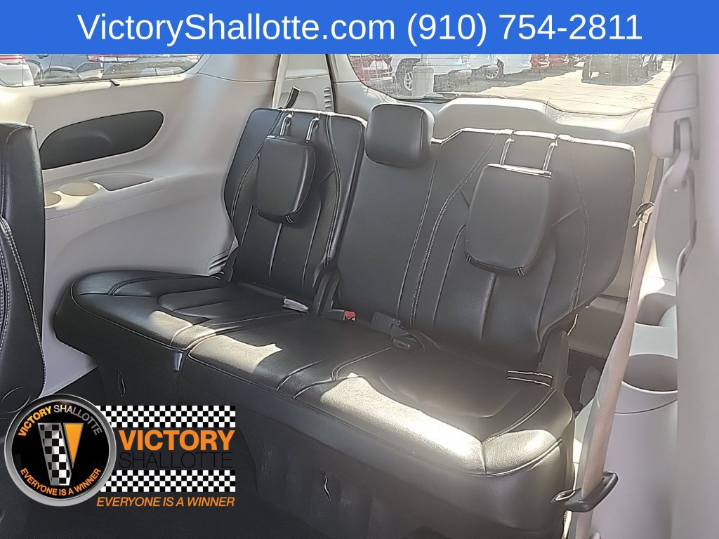 Certified 2022 Chrysler Pacifica Touring-L FWD image 27