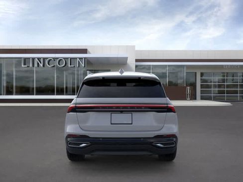 New 2026 Lincoln Nautilus Premier w/ Equipment Group 102A image 5