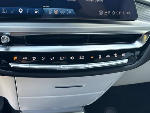 New 2026 Cadillac Lyriq Sport RWD image 25