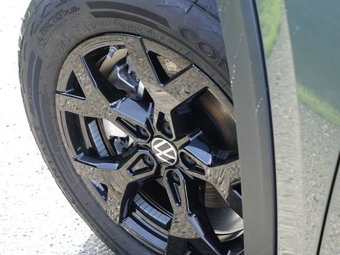 New 2026 Volkswagen Atlas Peak Edition image 12