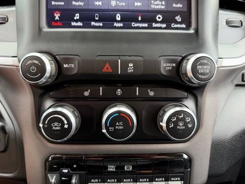 Used 2020 RAM 2500 Big Horn w/ Level 1 Equipment Group AWD/4WD image 20