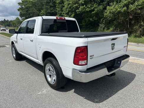 Used 2019 RAM 1500 Classic SLT w/ Luxury Group AWD/4WD image 5